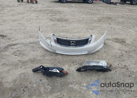 2009 Honda Accord 2.4 Lx z USA, uszkodzony, nr VIN 1HGCP26339A151378